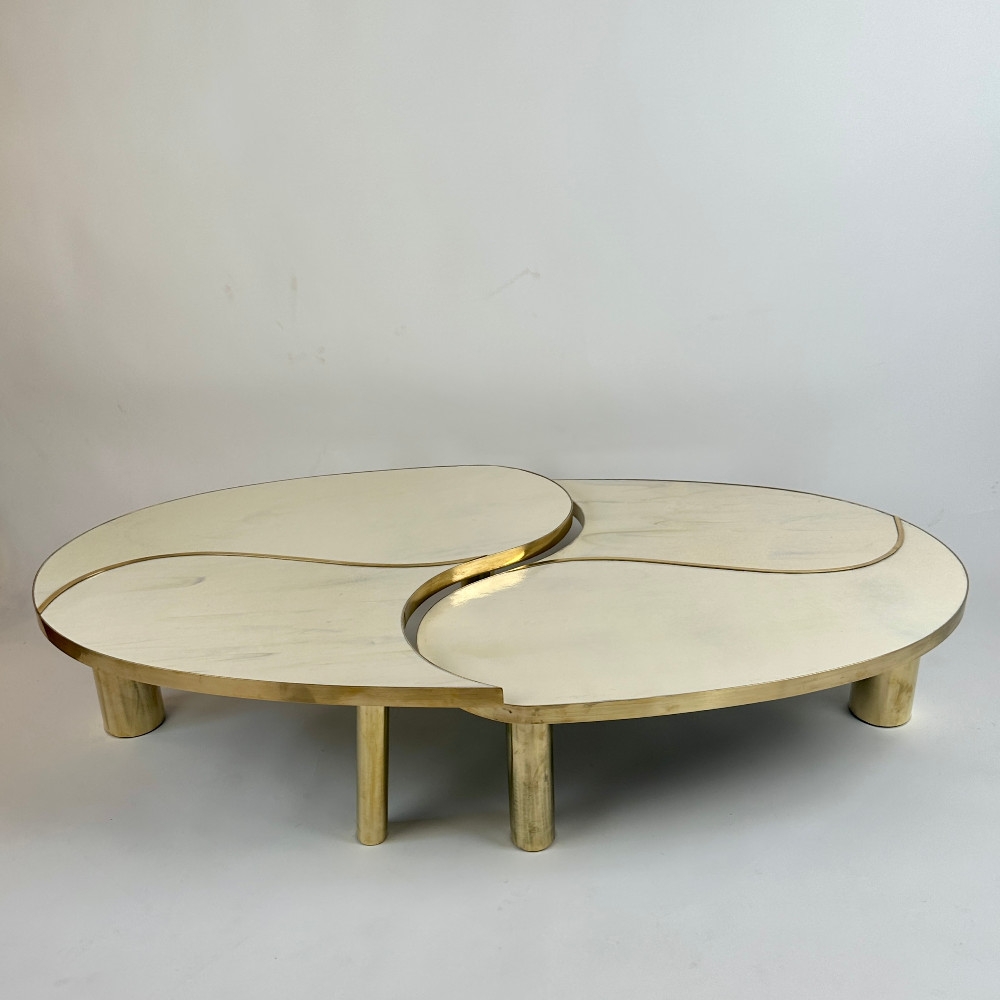 Late 20th Century White Murano Art Glass and Brass Set of Two Oval Coffee Tables